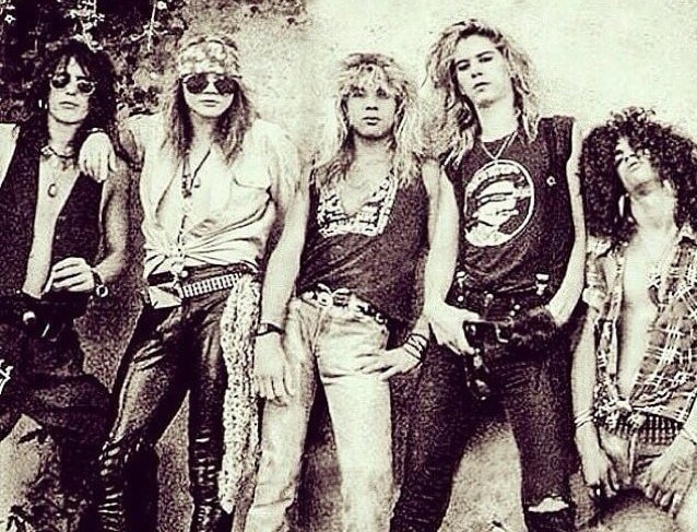 Guns N’ Roses – Vissza a ’80-as, ’90-es évekbe!