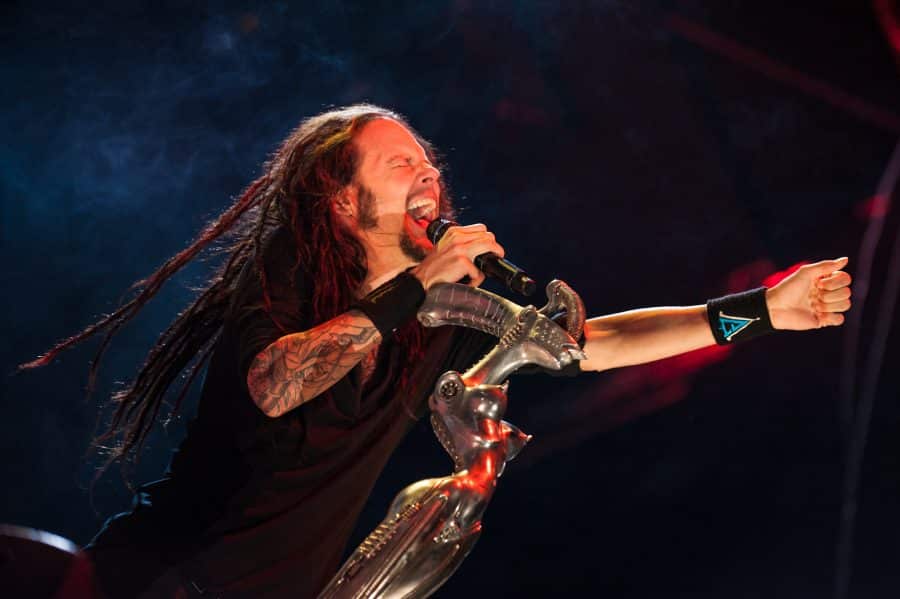 Korn – Visszatért az élő és nyers energikusság