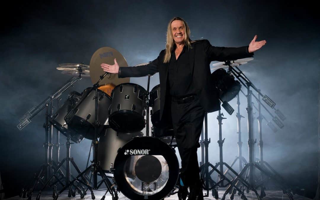 Iron Maiden – Megnyitotta saját dobos boltját Nicko McBrain