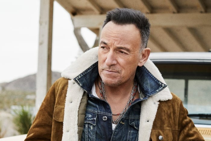 Bruce Springsteen – Ízig-vérig amerikai albummal jelentkezik